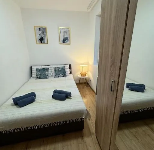 Caravaggio Apartament *